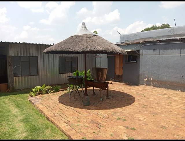 3 BEDROOM HOUSE FOR SALE IN CASSELDALE